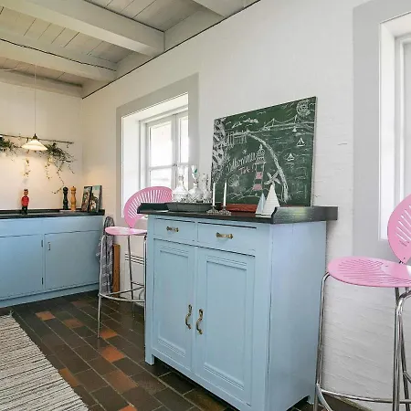 Seaside Charm In Baring - By Traum Tatil Evi