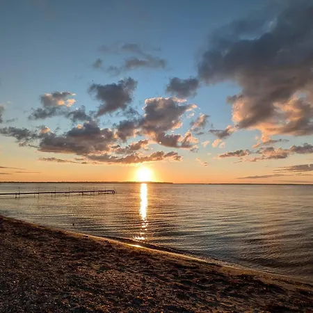 Seaside Charm In Baring - By Traum * Asperup